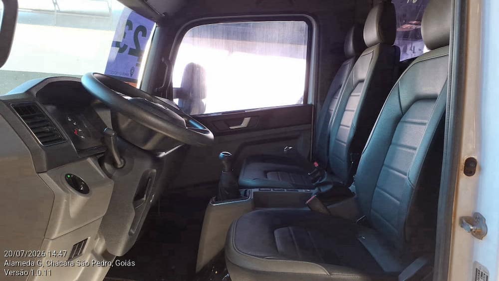 VOLKSWAGEN 6-160 DELIVERY 2P DIESEL E5