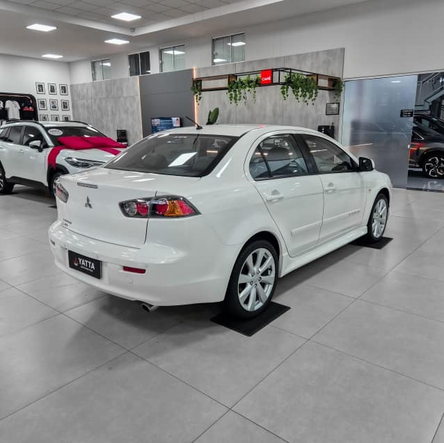 Mitsubishi LANCER 2.0 CVT 16V GASOLINA 4P AUTOMÁTICO 2013/2014