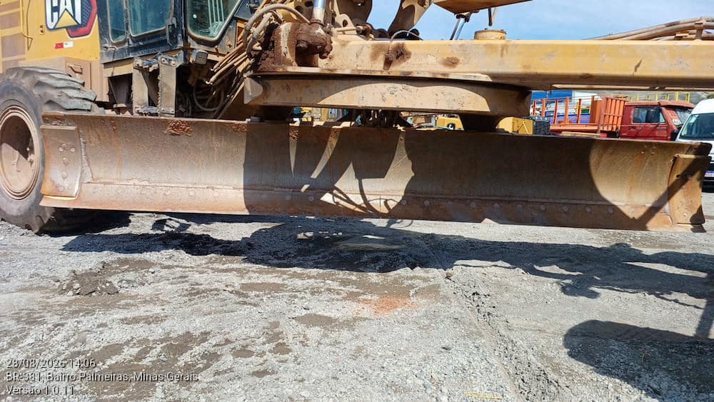 CATERPILLAR MOTONIVELADORA 140K