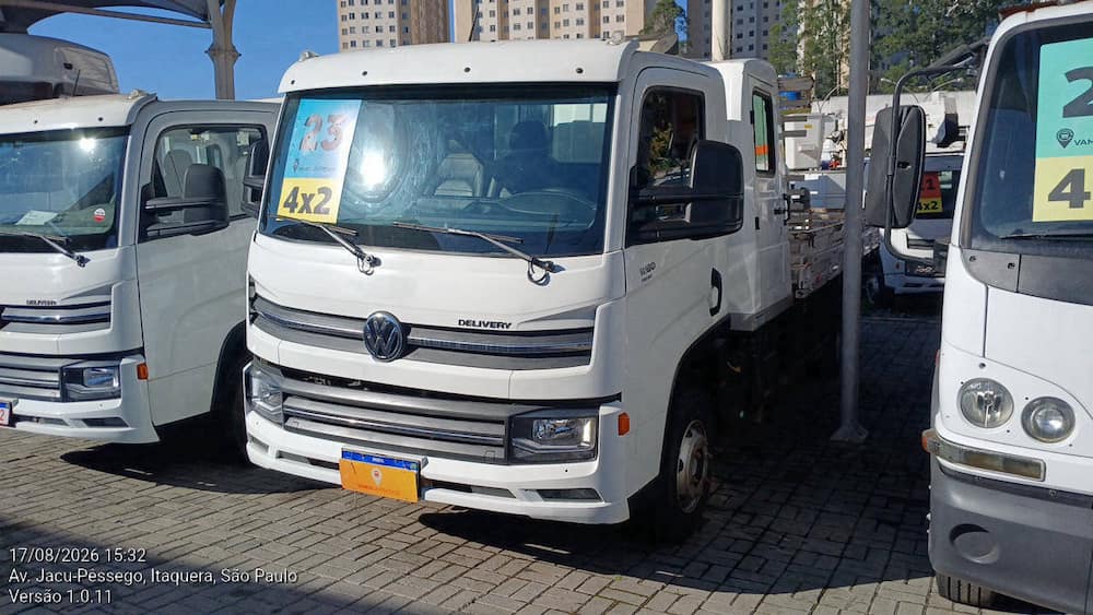 VOLKSWAGEN 11-180 DELIVERY 2P DIESEL E5