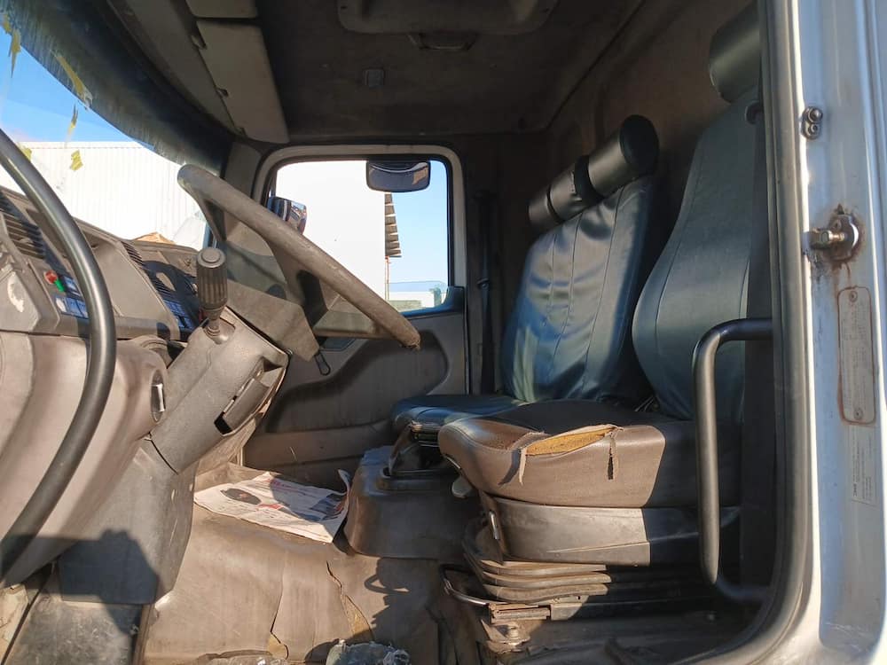 Volkswagen 24-260 E Constel. 6x2 2p (diesel)(E5)