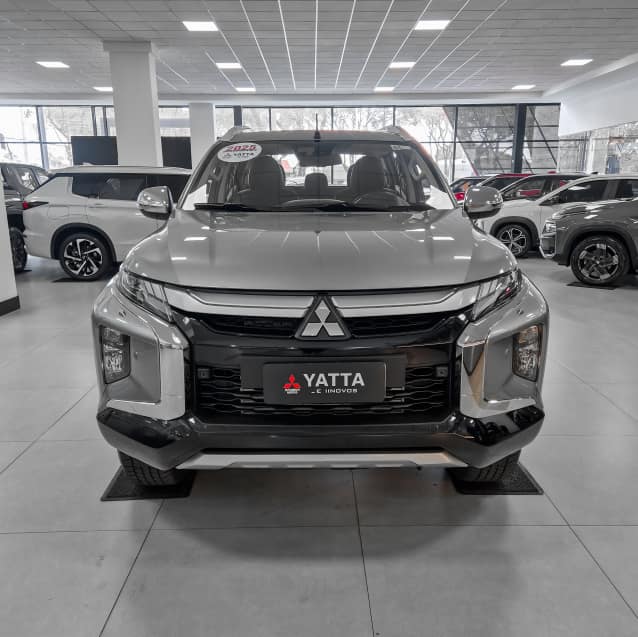 Mitsubishi L200 TRITON 2.4 16V TURBO DIESEL SPORT HPE-S CD 4P 4X4 AUTOMÁTICO 2024/2025