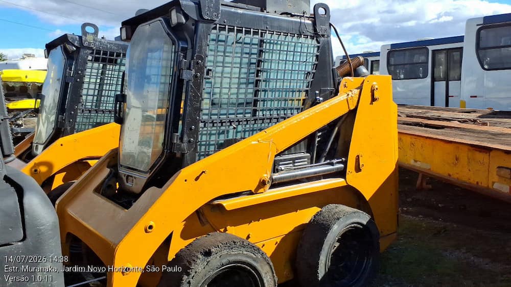CATERPILLAR MINI CARREGADEIRA