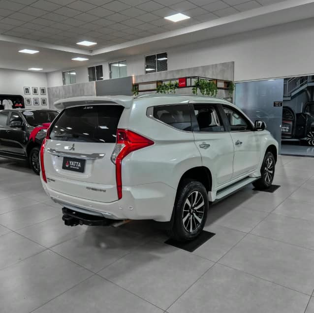 Mitsubishi PAJERO SPORT 2.4 16V MIVEC TURBO DIESEL HPE AWD AUTOMÁTICO 2019/2020