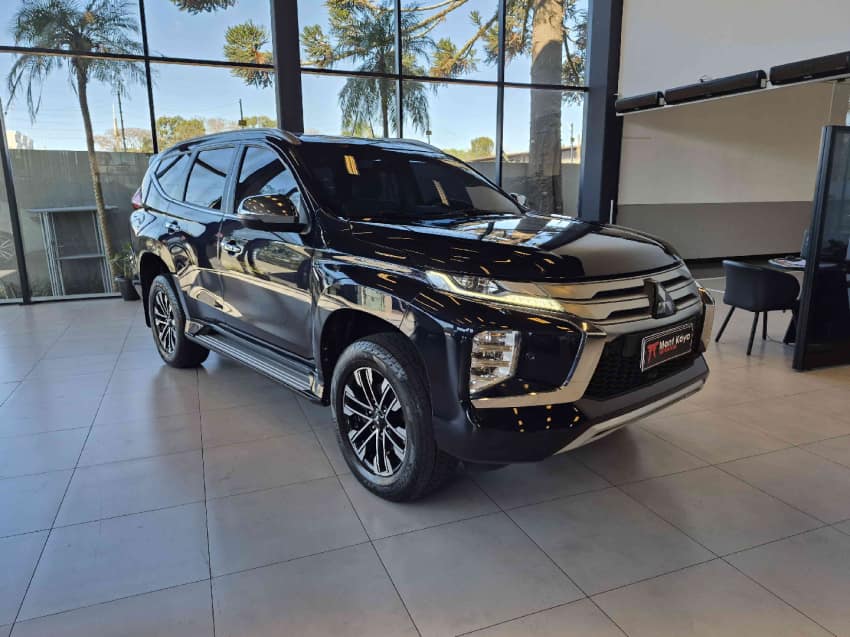 Mitsubishi PAJERO SPORT 2.4 16V MIVEC TURBO DIESEL HPE-S AWD AUTOMÁTICO 2021/2022