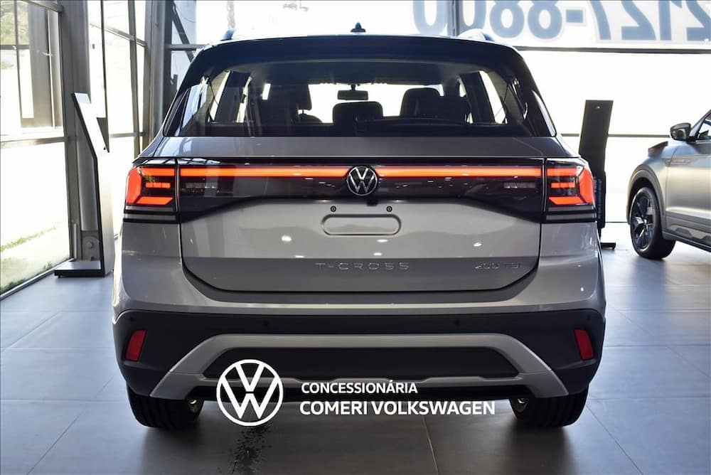 2026 VOLKSWAGEN T-CROSS 1.0 200 TSI TOTAL FLEX AUTOMÁTICO