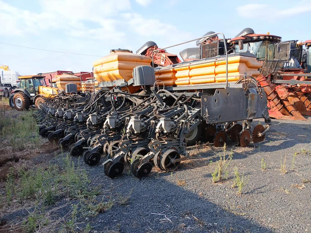 VALTRA PLANTADEIRA FRONTIER BP 3016