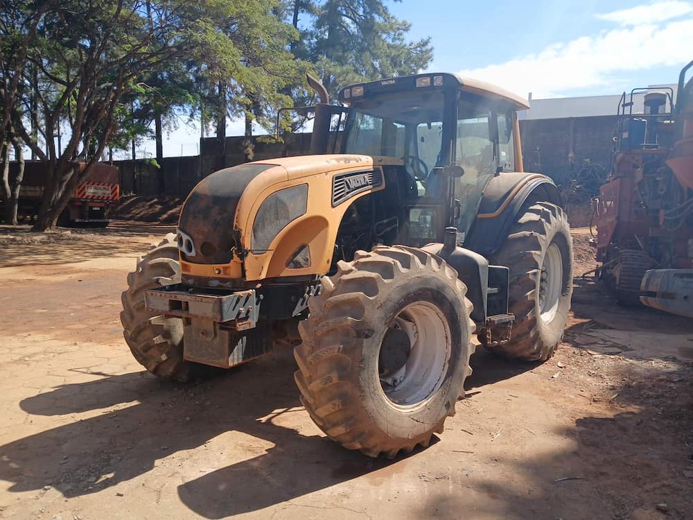VALTRA BH 210I HIFLOW