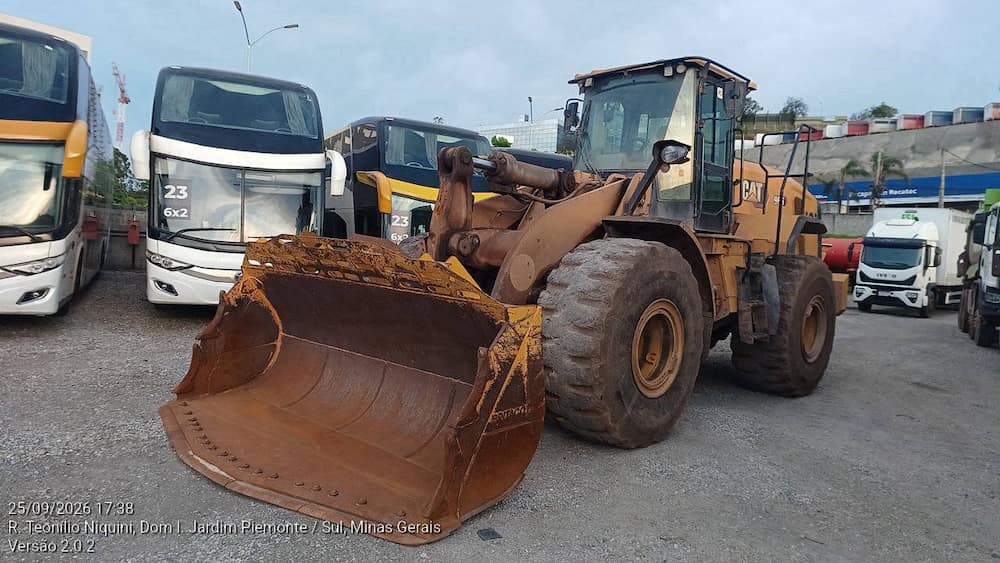 CATERPILLAR PÁ CARREGADEIRA 966L
