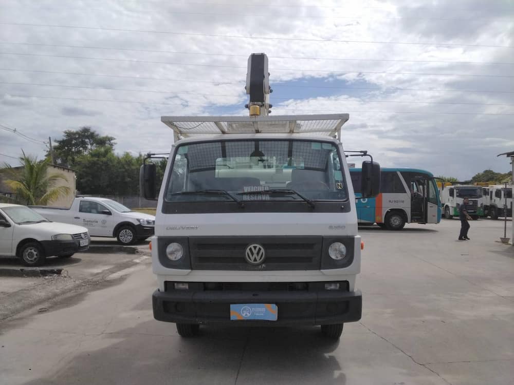 VOLKSWAGEN 8.160 DELIVERY 4X2