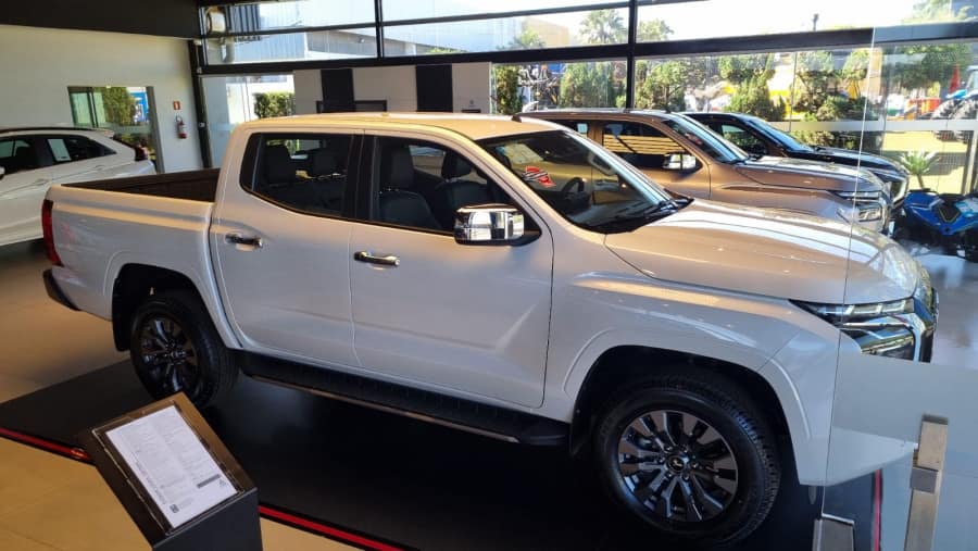 Mitsubishi TRITON HPE.S