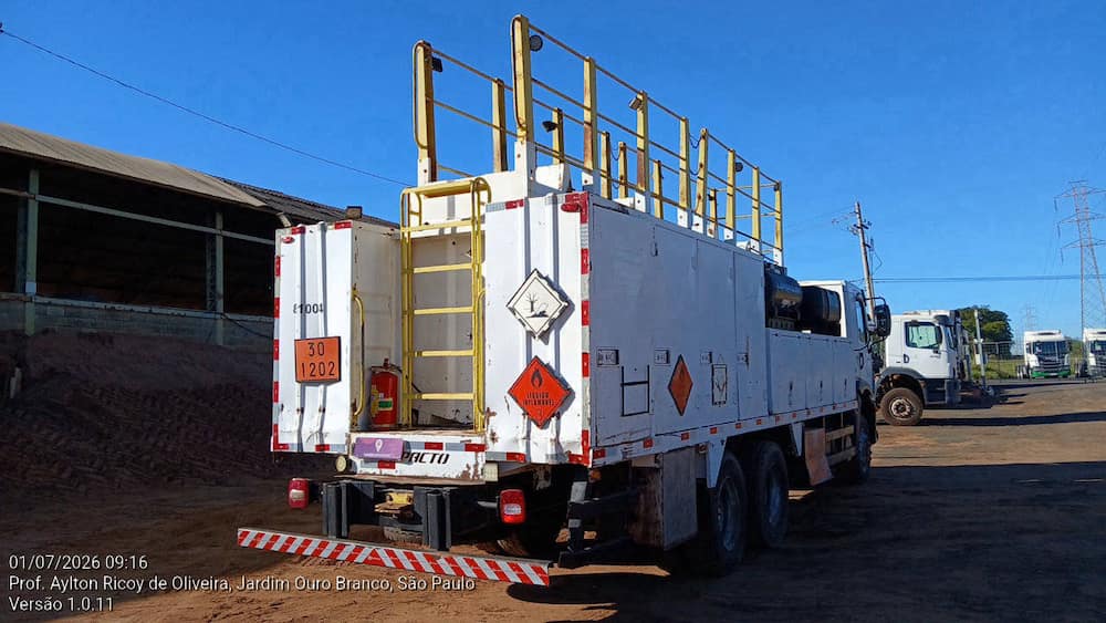 VOLKSWAGEN 26.280 CRM 6X4