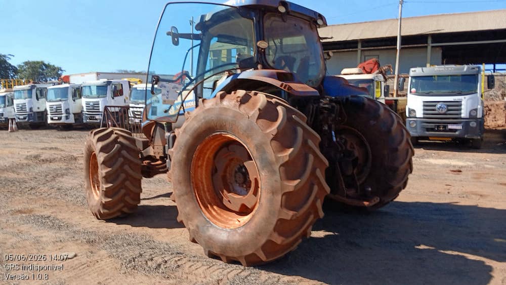 NEWHOLLAND T7 260