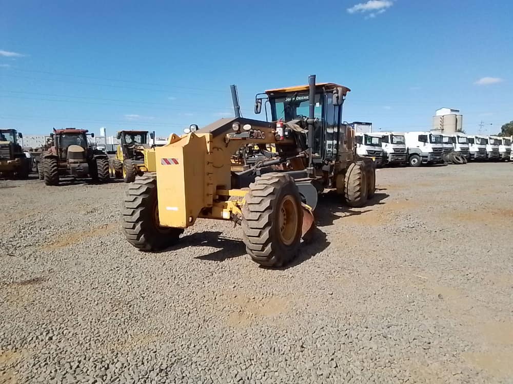 JOHN DEERE 622G