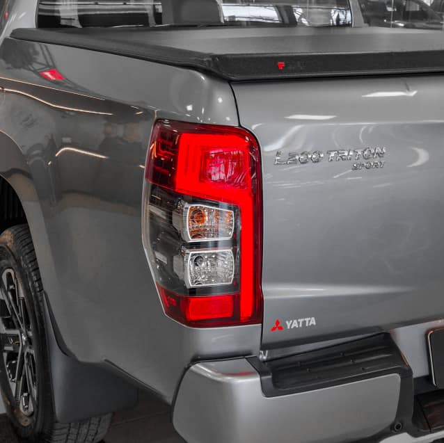 Mitsubishi L200 TRITON 2.4 16V TURBO DIESEL SPORT HPE-S CD 4P 4X4 AUTOMÁTICO 2024/2025