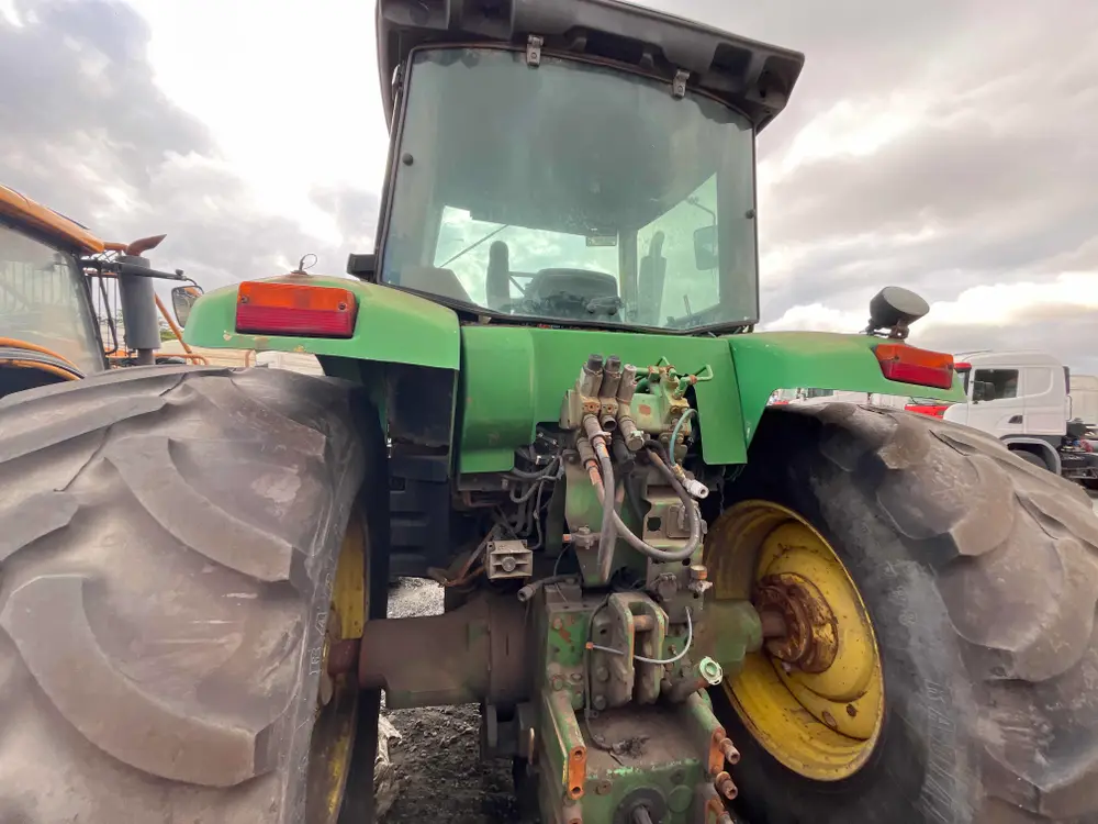 JOHN DEERE 7195J