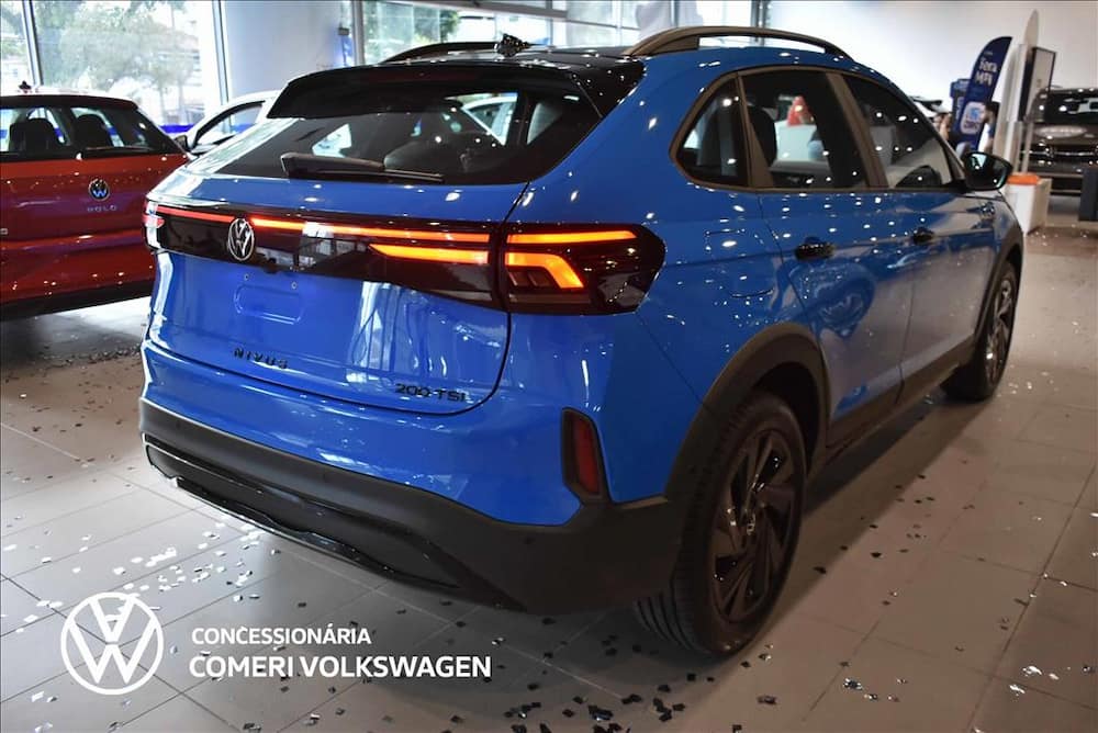 2027 VOLKSWAGEN NIVUS 1.0 200 TSI TOTAL FLEX HIGHLINE AUTOMÁTICO