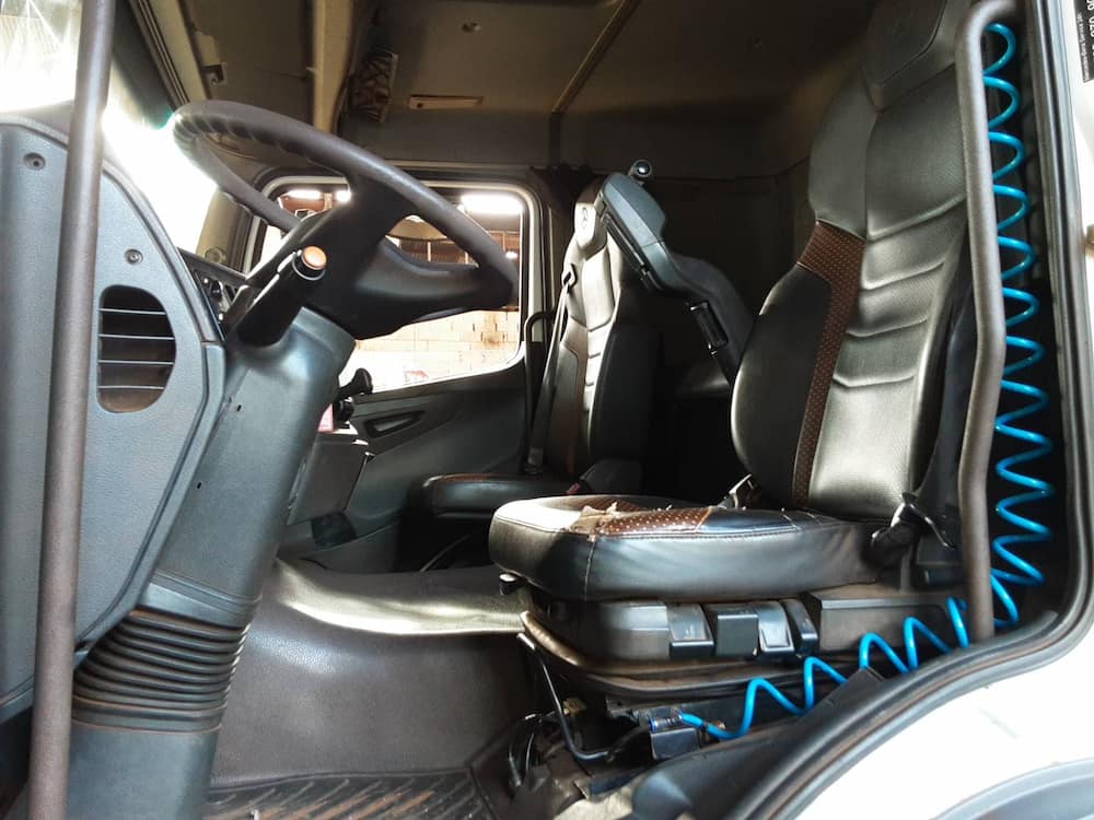 Mercedes-Benz Axor 3344 S (6X4)