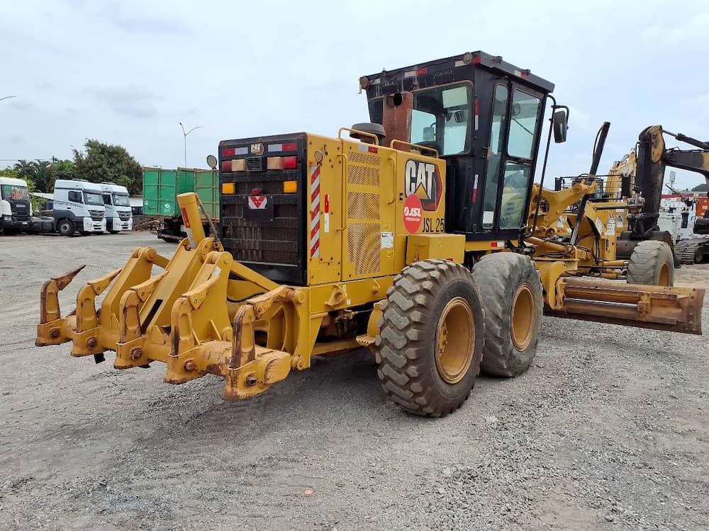 CATERPILLAR 140K