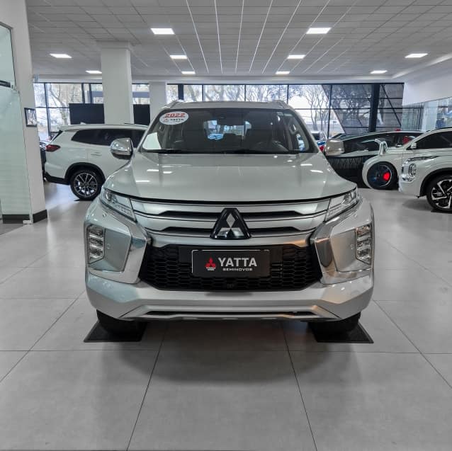 Mitsubishi PAJERO SPORT 2.4 16V MIVEC TURBO DIESEL HPE-S AWD AUTOMÁTICO 2023/2024