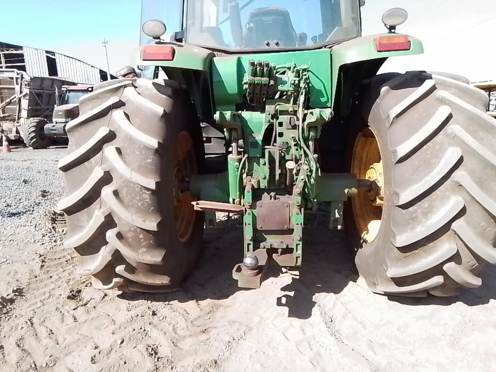 JOHN DEERE TRATOR JOHN DEERE 7215J