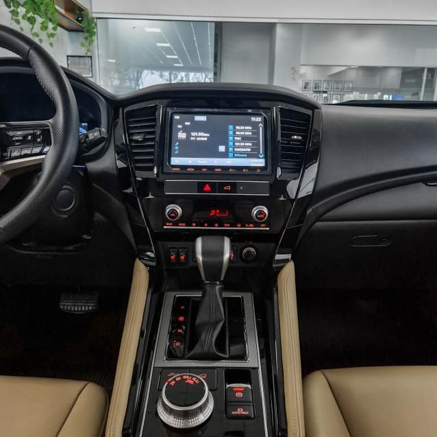 Mitsubishi PAJERO SPORT 2.4 16V MIVEC TURBO DIESEL LEGEND AWD AUTOMÁTICO 2024/2025