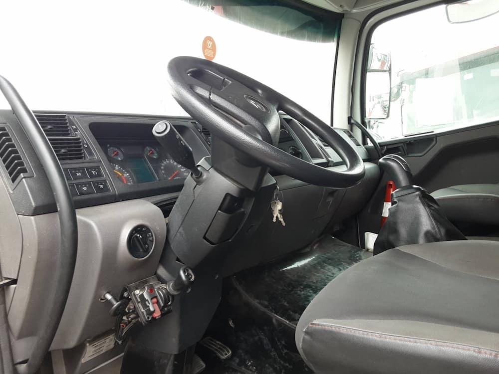 Volkswagen 25.420 Constellation 25.420 E DC Tractor V Tronic