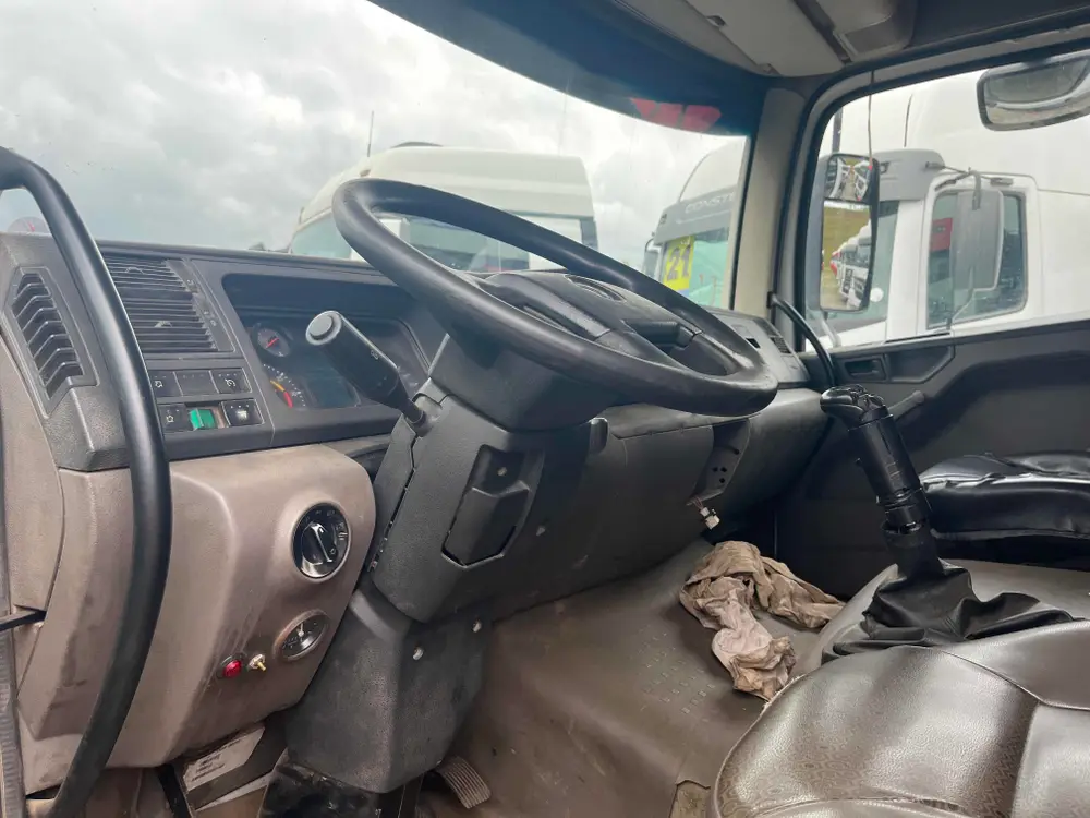 Volkswagen 24.280 Constellation 24.280 E DC