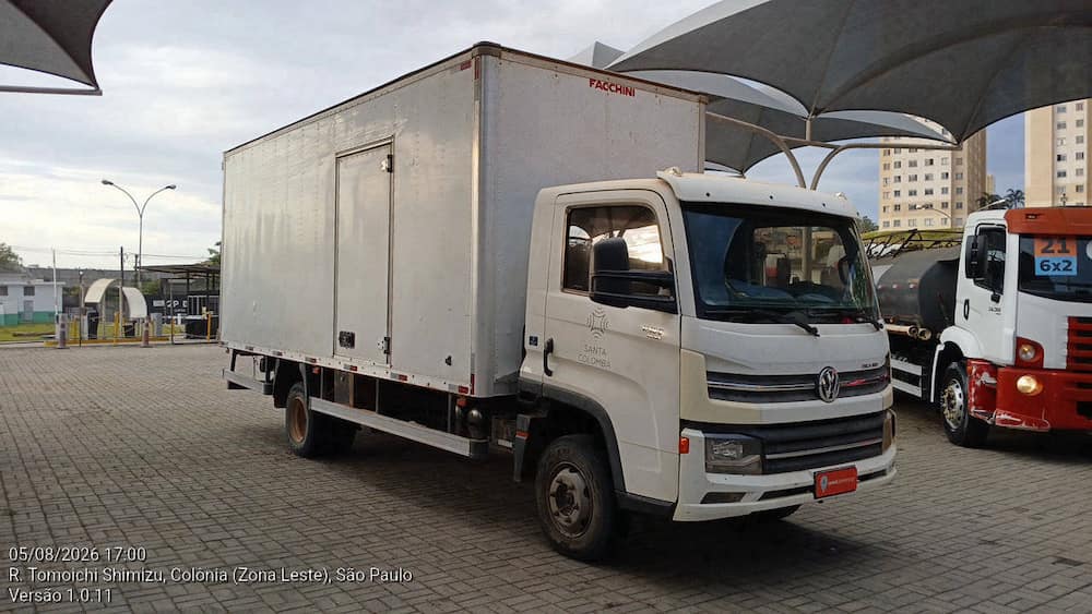 VOLKSWAGEN 11-180 DELIVERY 2P DIESEL E5