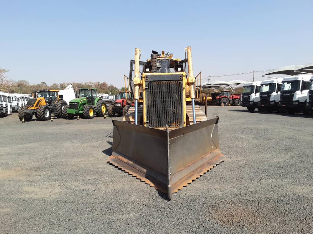 KOMATSU D155AX-6