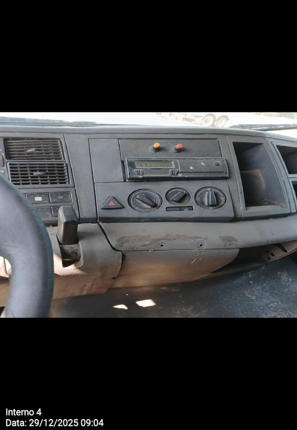 Volkswagen 24-260 E Constel. 6x2 2p (diesel)(E5)