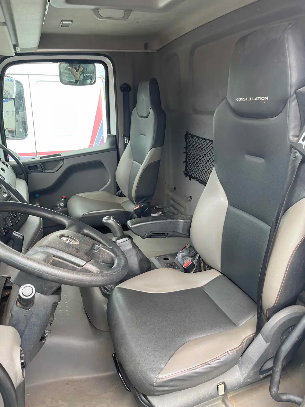 Volkswagen 33.460 Constellation 6x4 2p (diesel)(E5)