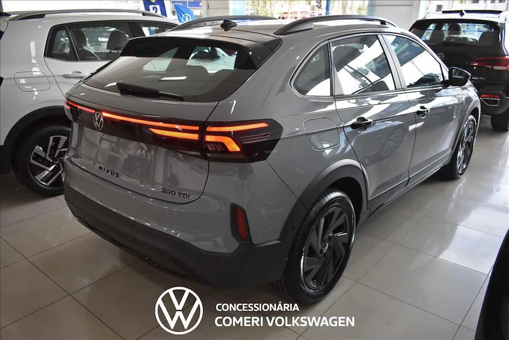 2027 VOLKSWAGEN NIVUS 1.0 200 TSI TOTAL FLEX HIGHLINE AUTOMÁTICO