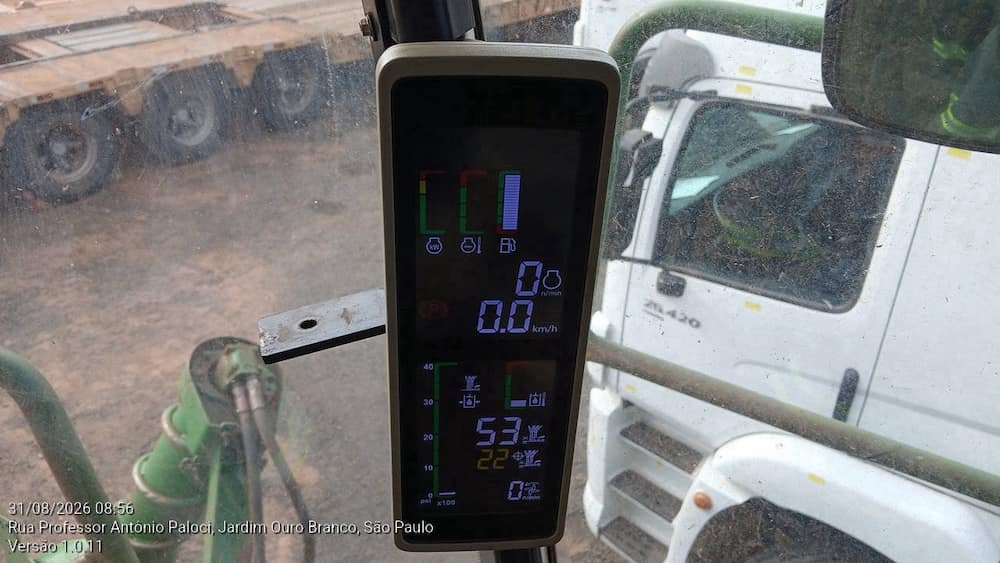 JOHN DEERE CH570