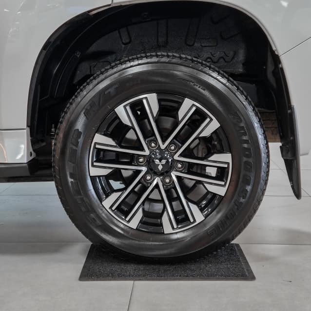 Mitsubishi PAJERO SPORT 2.4 16V MIVEC TURBO DIESEL HPE AWD AUTOMÁTICO 2020/2021