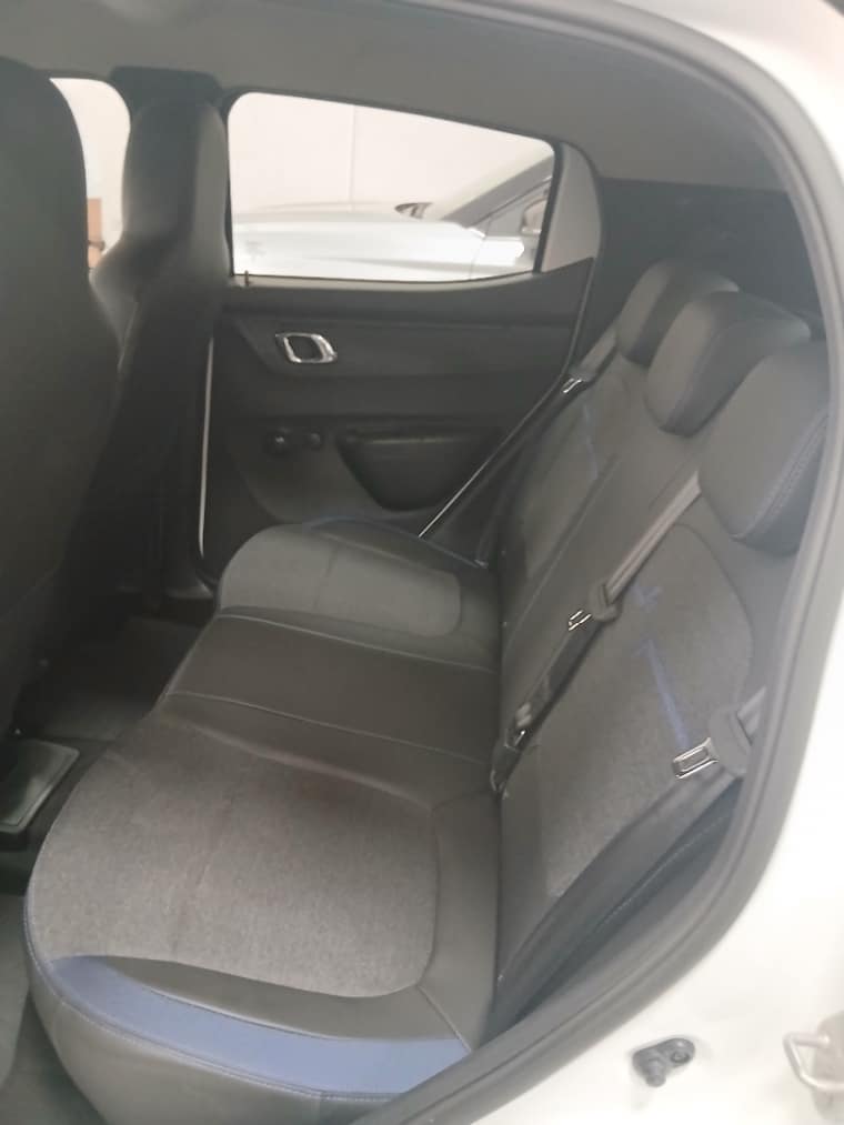 Renault KWID 1.0 12V SCE FLEX INTENSE MANUAL