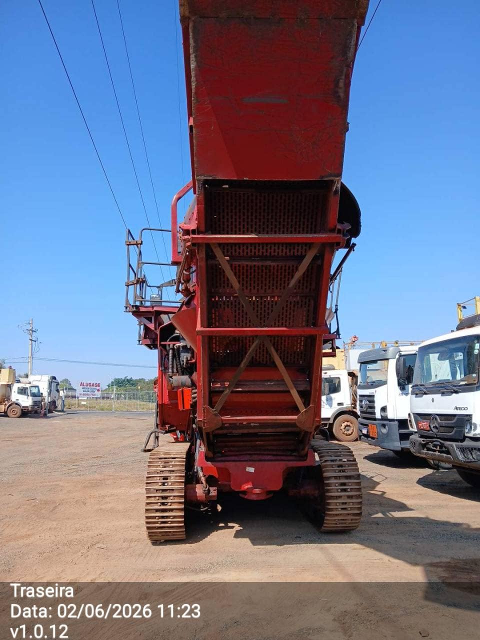 CASE 8810