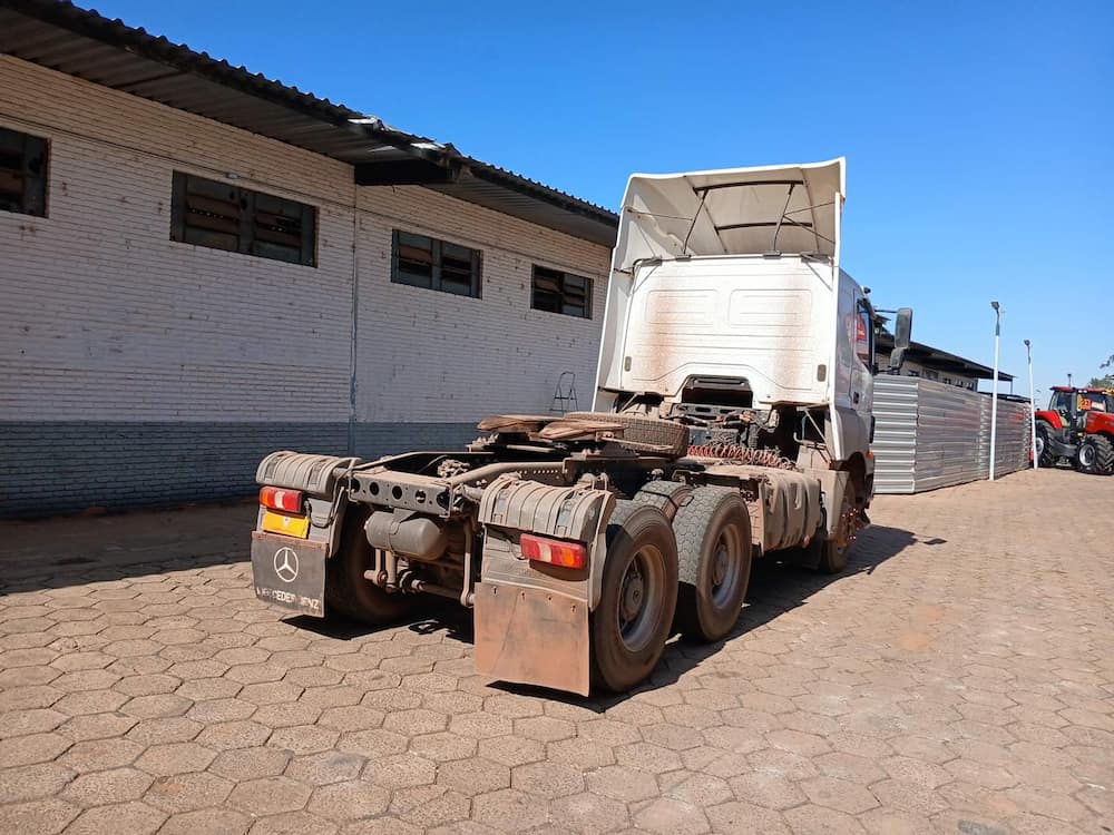 Mercedes-Benz Axor 3344 S (6X4)