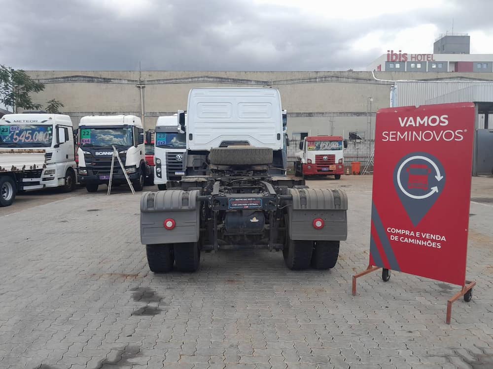 Mercedes-Benz Axor 3344 S (6X4)
