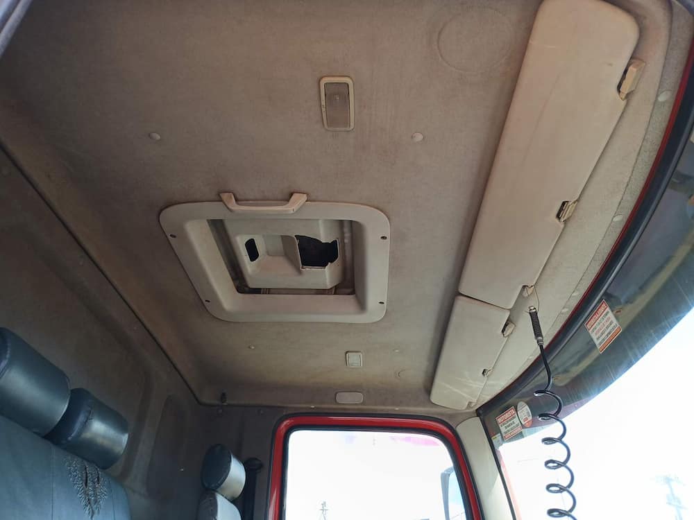 VOLKSWAGEN 15.190 CRM 4X2
