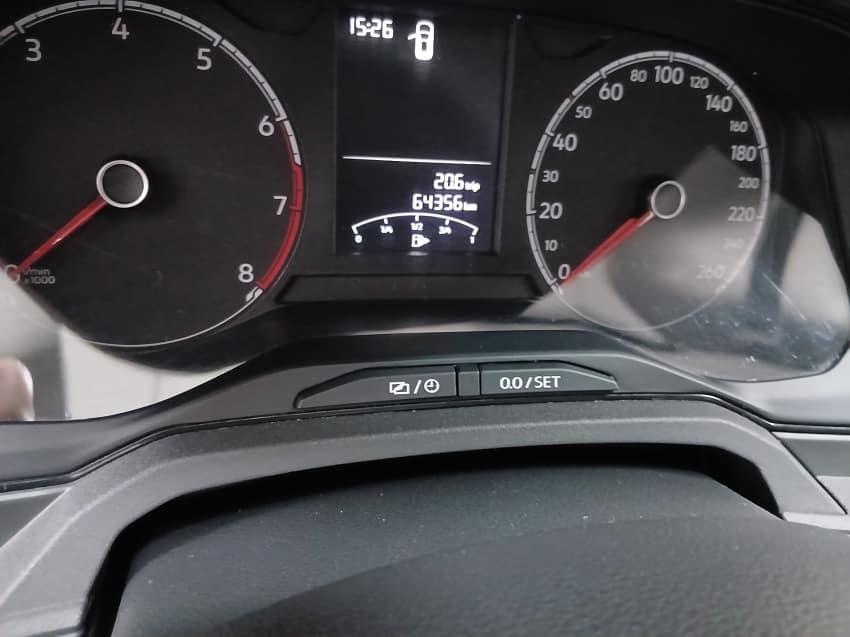 Volkswagen POLO 1.0 MPI TRACK MANUAL