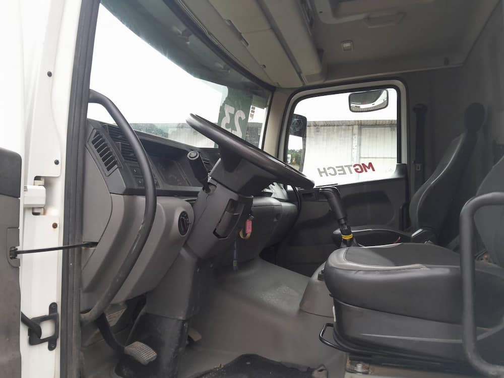 Volkswagen 24.280 Constellation 24.280 E DC