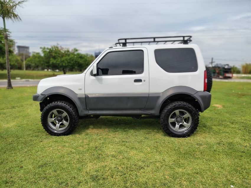 Suzuki JIMNY 1.3 4ALL 4X4 16V GASOLINA 2P MANUAL