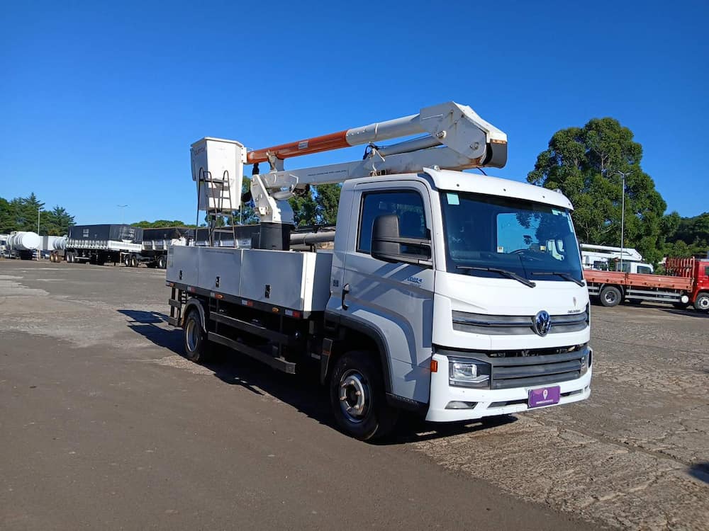 Volkswagen 11-180 Delivery 2p (diesel)(E5)
