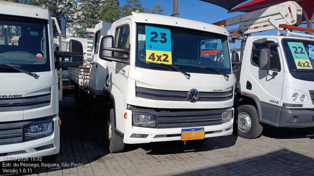 VOLKSWAGEN 11-180 DELIVERY 2P DIESEL E5