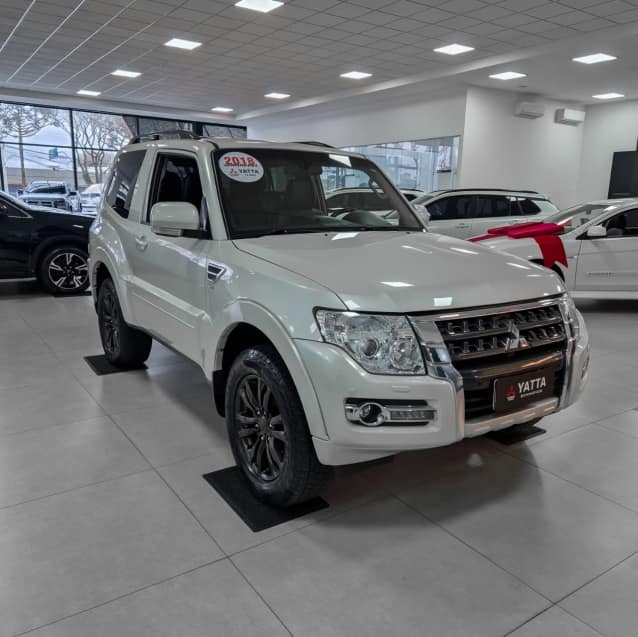 Mitsubishi PAJERO FULL 3.2 HPE 4X4 16V TURBO INTERCOOLER DIESEL 2P AUTOMÁTICO 2017/2018