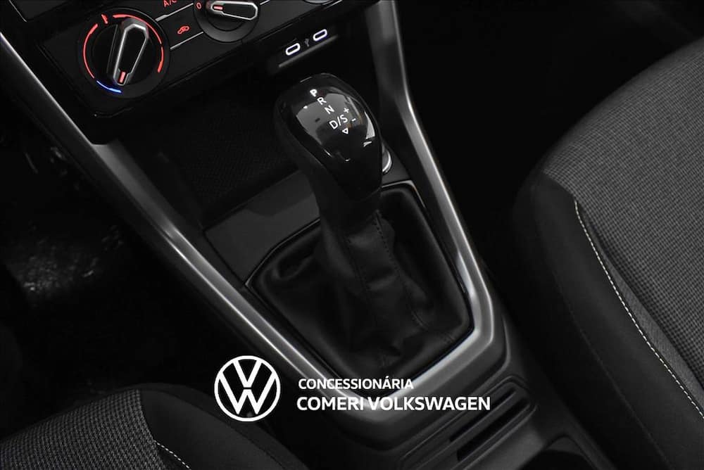 2026 VOLKSWAGEN T-CROSS 1.0 200 TSI TOTAL FLEX AUTOMÁTICO