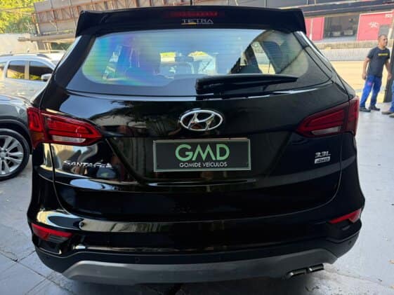 Hyundai Santa Fe 3.3 V6 7L 4WD (Aut)
