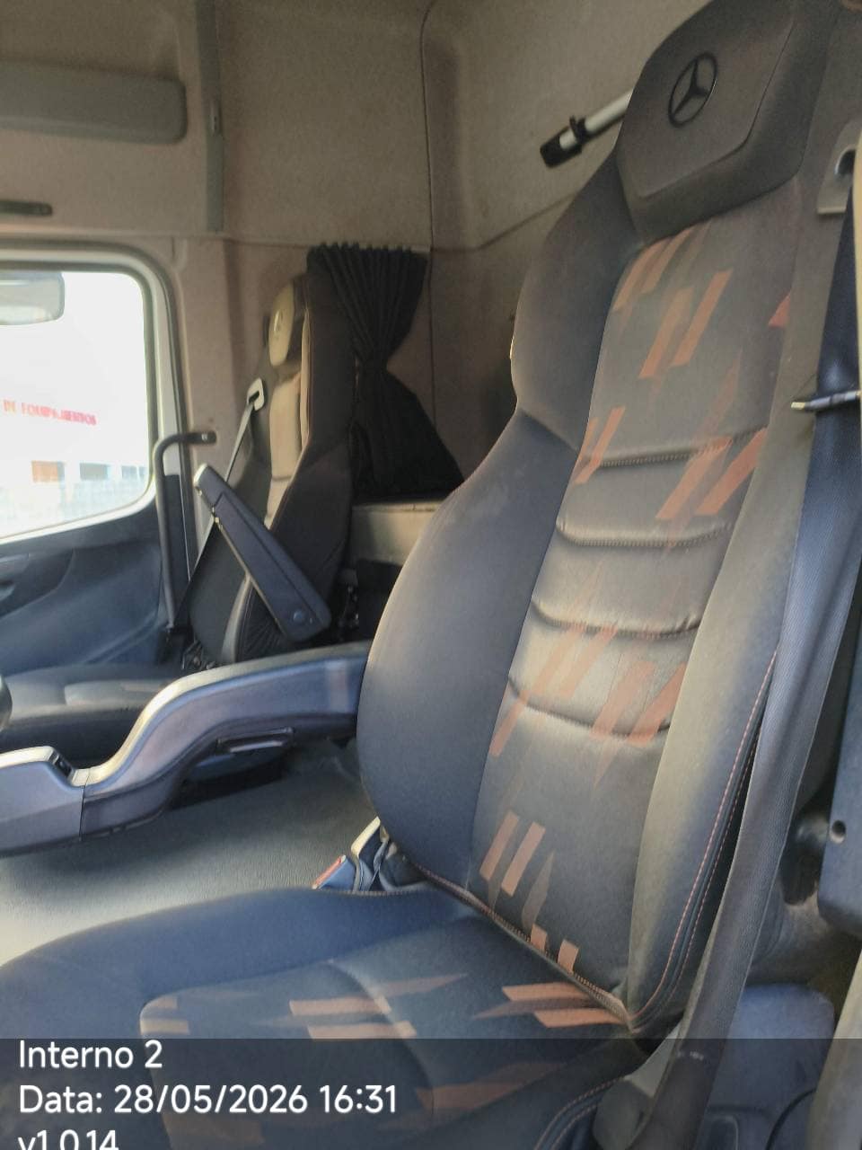 MERCEDES-BENZ AXOR 2644 LS 6X4