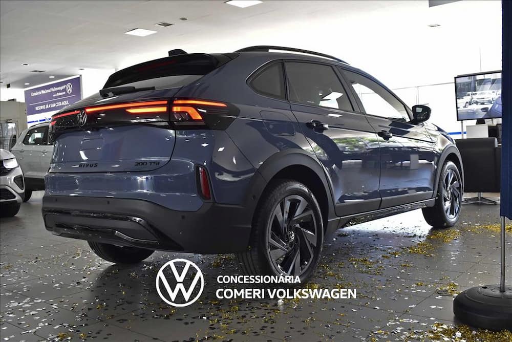 2027 VOLKSWAGEN NIVUS 1.0 200 TSI TOTAL FLEX HIGHLINE AUTOMÁTICO